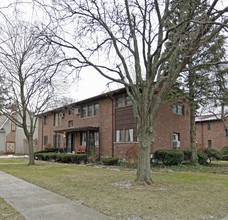 Catalpa Park Manor in Royal Oak, MI - Foto de edificio - Building Photo