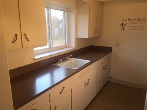 Oakwood Garden Apartments in Cleveland Heights, OH - Building Photo - Building Photo