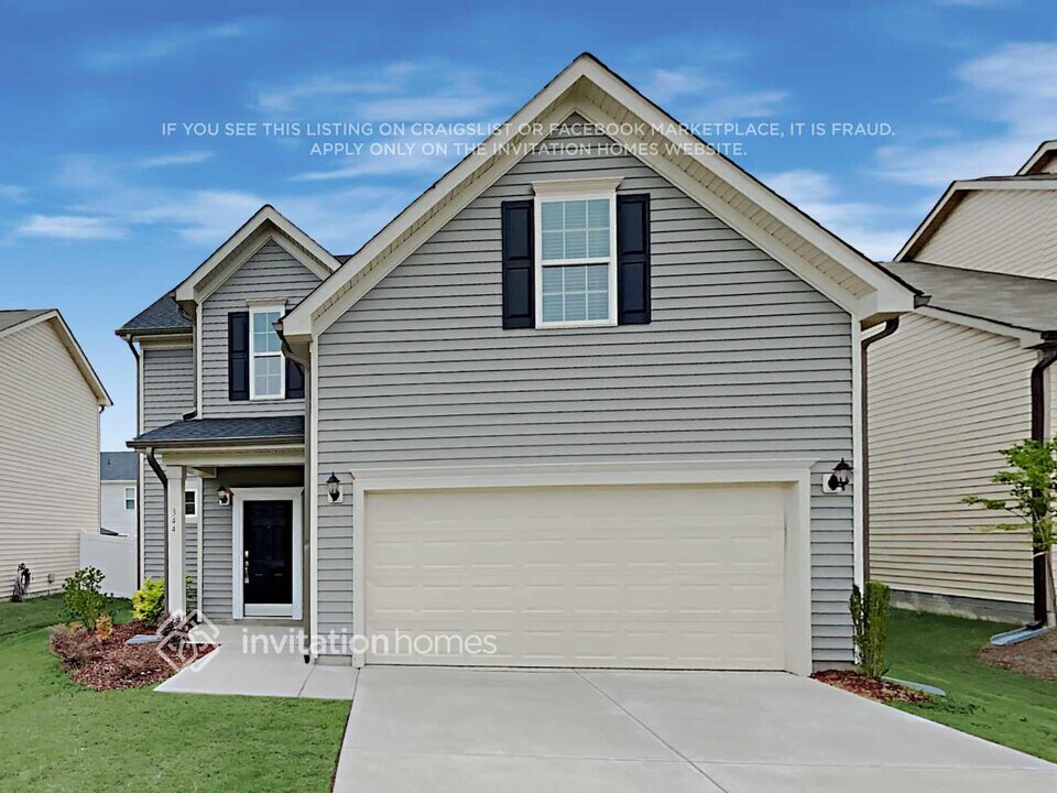 344 Outwater Ridge Dr in Garner, NC - Foto de edificio