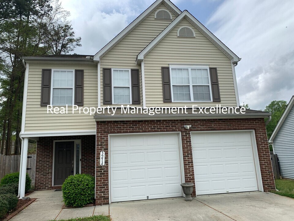 3214 Geary Trl in Raleigh, NC - Building Photo