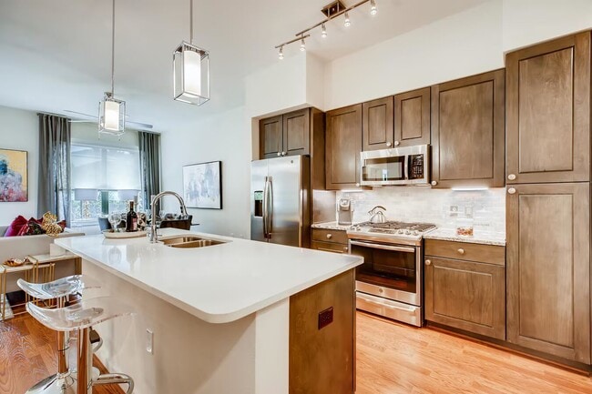 1235 E NASA Pkwy in Houston, TX - Building Photo - Building Photo