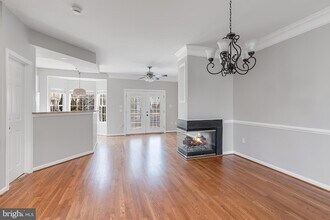 4821 Great Heron Terrace in Fairfax, VA - Building Photo - Building Photo