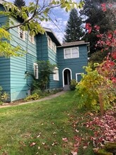 412 John Adams St, Unit #2 Firstfloor in Oregon City, OR - Building Photo - Building Photo