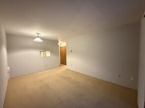 45744-45744 Spadina Ave in Chilliwack, BC - Building Photo - Building Photo