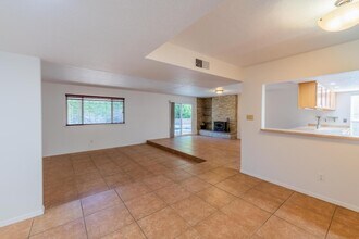 7113 Welton Dr NE in Albuquerque, NM - Building Photo - Building Photo