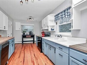 3419 Country Club Dr in Charlotte, NC - Building Photo - Building Photo