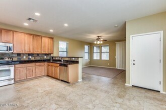 869 E Doral Ct in Gilbert, AZ - Building Photo - Building Photo