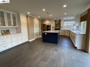 1393 Arrowhead Ave in Livermore, CA - Building Photo - Building Photo