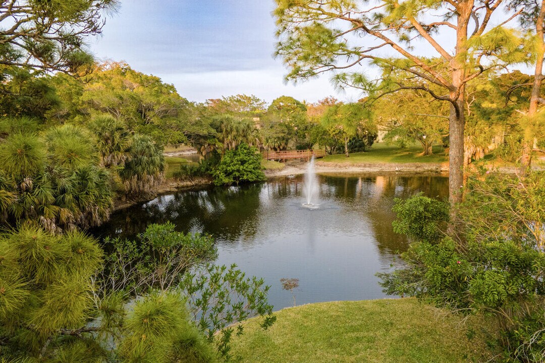 930 SW 9th St Cir in Boca Raton, FL - Building Photo