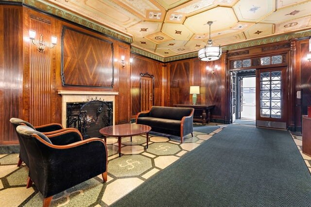 1640 E 50th St, Unit 4A in Chicago, IL - Building Photo - Building Photo