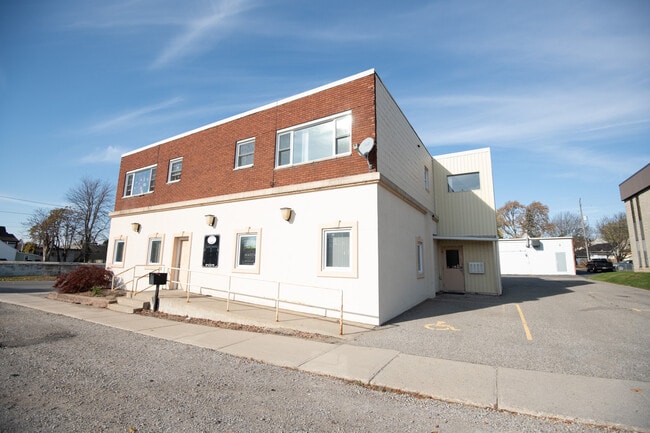 property at 67 Thames St