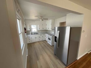 1326 Vine St in Sandusky, OH - Building Photo - Building Photo