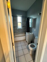 5941 S Aberdeen St, Unit 1 in Chicago, IL - Foto de edificio - Building Photo