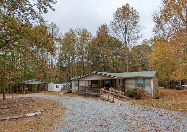 property at 1340 Meadowland Dr