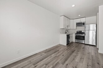 4924 64th St in San Diego, CA - Building Photo - Building Photo
