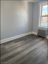43 W 26th St in Bayonne, NJ - Building Photo - Building Photo
