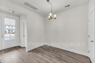 7770 Park Gate Dr in North Charleston, SC - Building Photo - Building Photo