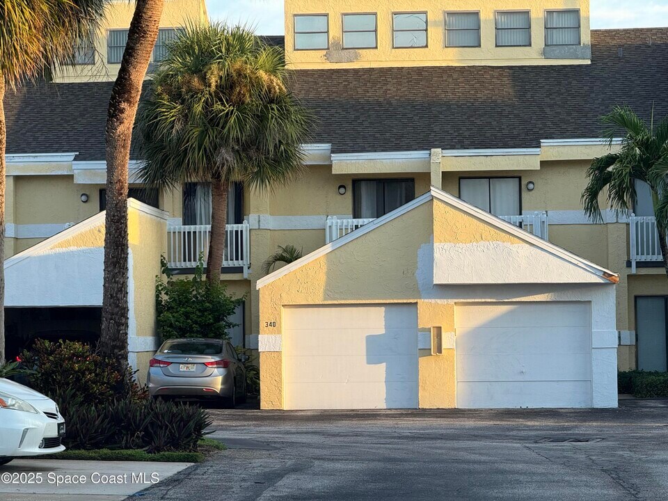 340 Lofts Dr in Melbourne, FL - Building Photo