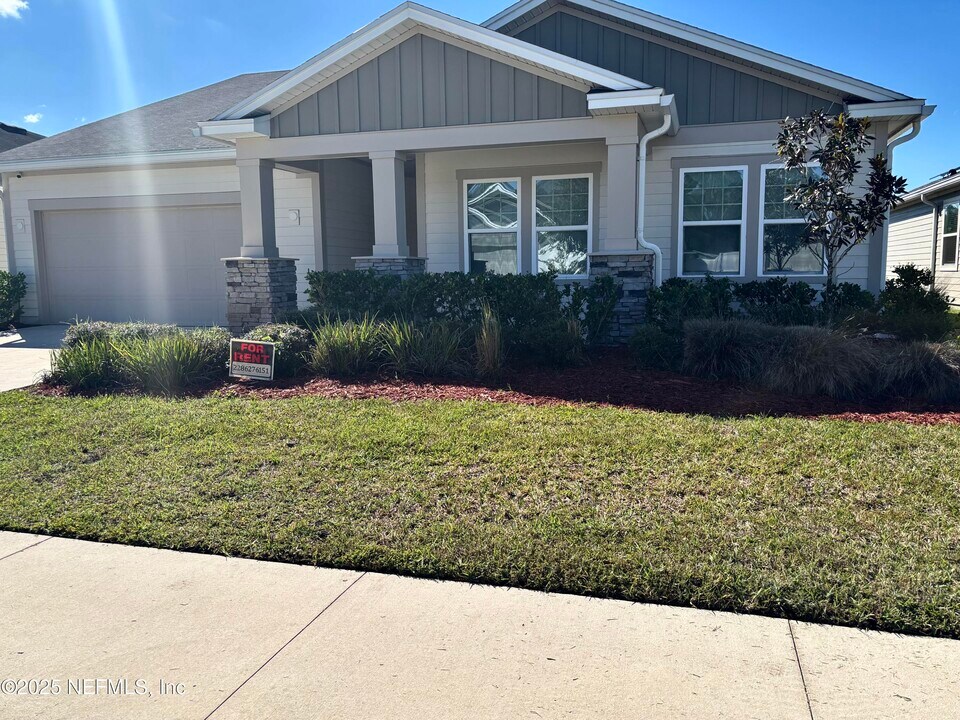 12032 Bridgehampton Rd in Jacksonville, FL - Building Photo