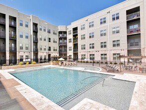 Erdace Apartments in Lake Charles, LA - Building Photo - Building Photo