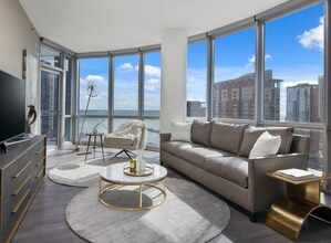 460 North Park in Chicago, IL - Foto de edificio - Building Photo