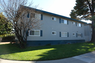 1520 Scott St in San Jose, CA - Building Photo - Building Photo