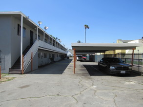 El Segundo Apartments in Compton, CA - Building Photo - Other