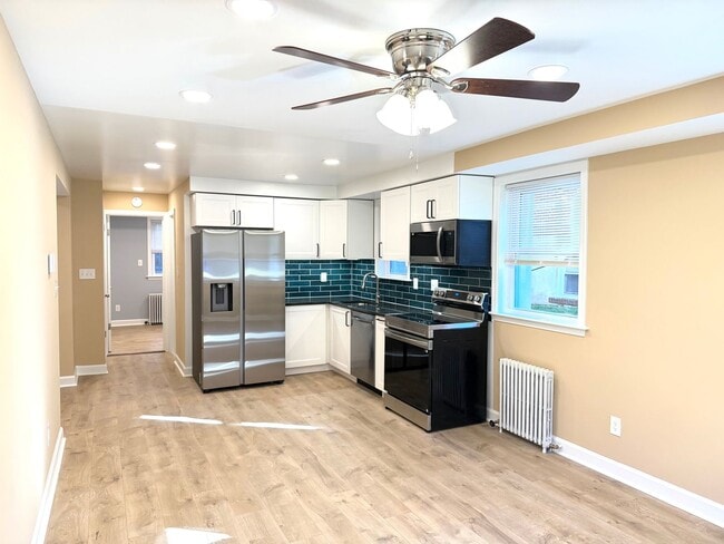 8505 Greenwood Ave in Takoma Park, MD - Building Photo - Building Photo