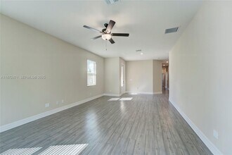 1734 Party Pl in Fort Pierce, FL - Building Photo - Building Photo