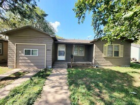 2012 49th St in Lubbock, TX - Building Photo
