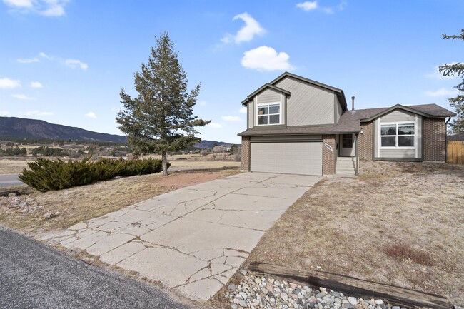 500 Trumbull Ln in Monument, CO - Foto de edificio - Building Photo