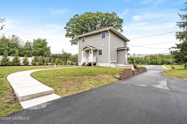 1253 Yardville Allentown Rd in Allentown, NJ - Building Photo - Building Photo