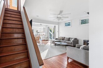 38 Homesite Ave in Ocean Beach, NY - Building Photo - Building Photo