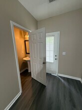 518 Oakside Pl in Acworth, GA - Building Photo - Building Photo