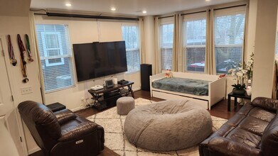 529 Wolverine Dr in Aurora, IL - Building Photo - Building Photo