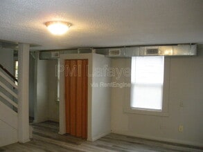 106 E Vine St in Attica, IN - Building Photo - Building Photo