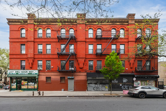 142 Decatur St in Brooklyn, NY - Building Photo - Building Photo