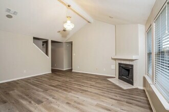 2803 Green Hollow Ct in Missouri City, TX - Building Photo - Building Photo