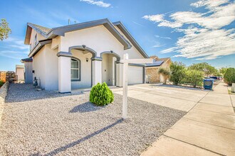 12325 Tierra Bella Dr in El Paso, TX - Building Photo - Building Photo