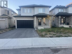 9 Griffith Wy in Carleton Place, ON - Building Photo