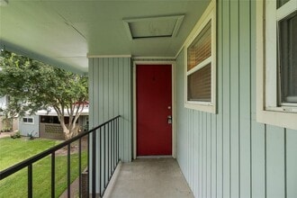 102 The Strand in Galveston, TX - Building Photo - Building Photo