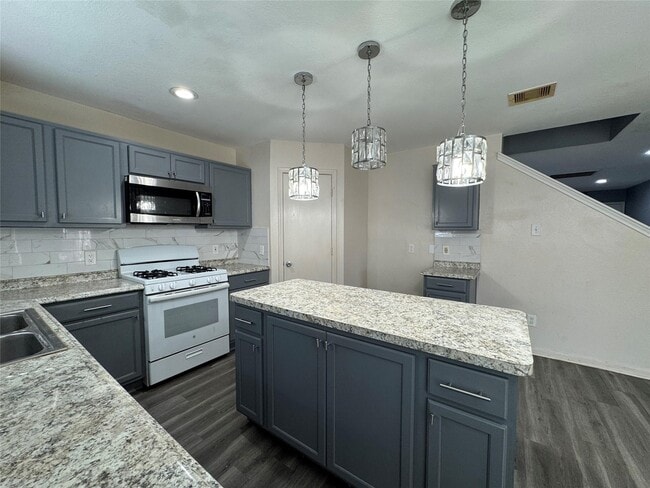 property at 12006 Mallard Stream Ct