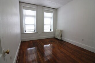 409 Huntington Ave in Boston, MA - Building Photo - Building Photo