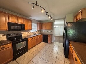 5810 Mosaic Trail in Killeen, TX - Building Photo - Building Photo