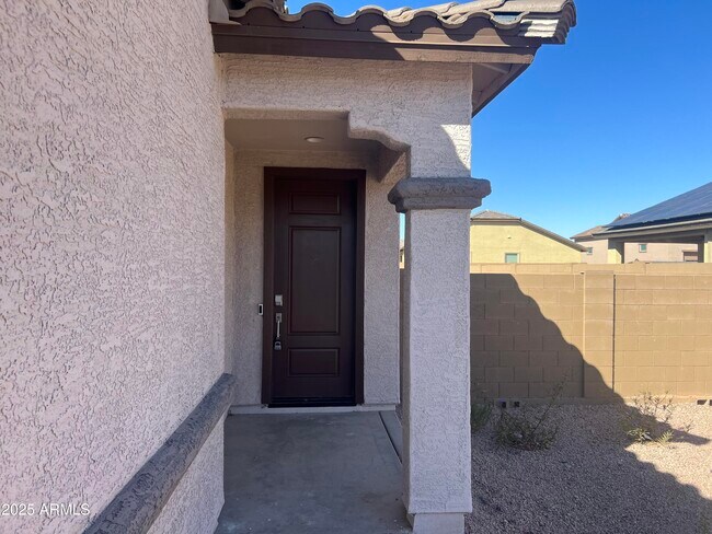 456 E Shellie Ct in Casa Grande, AZ - Building Photo - Building Photo