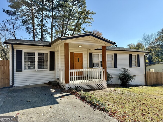 2363 Beverly Ln in Marietta, GA - Building Photo - Building Photo