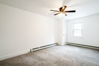 58 Egbert St in Pemberton, NJ - Building Photo - Building Photo