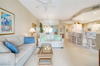 17040 Willowcrest Way in Ft. Myers, FL - Building Photo - Building Photo