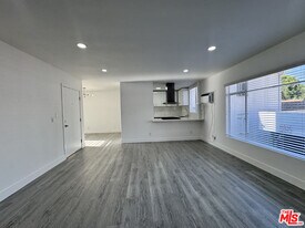 1279 N Harper Ave in West Hollywood, CA - Building Photo