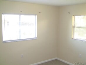 198 W Valerian Pl in Beverly Hills, FL - Building Photo - Building Photo